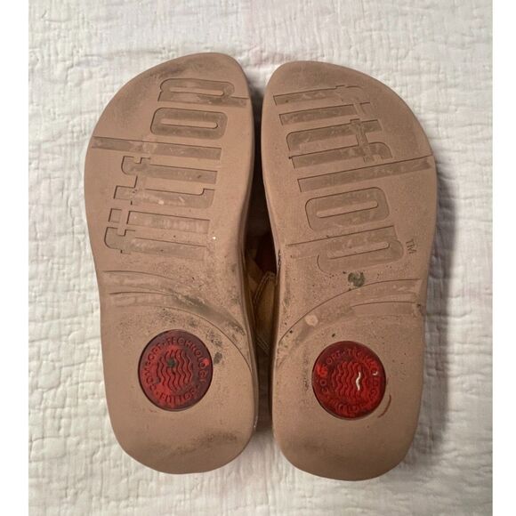 FitFlop Women’s Sandals – Metallic Bronze Flip Flop Sandals – Size US 7 / EU 38 - Picture 11 of 12